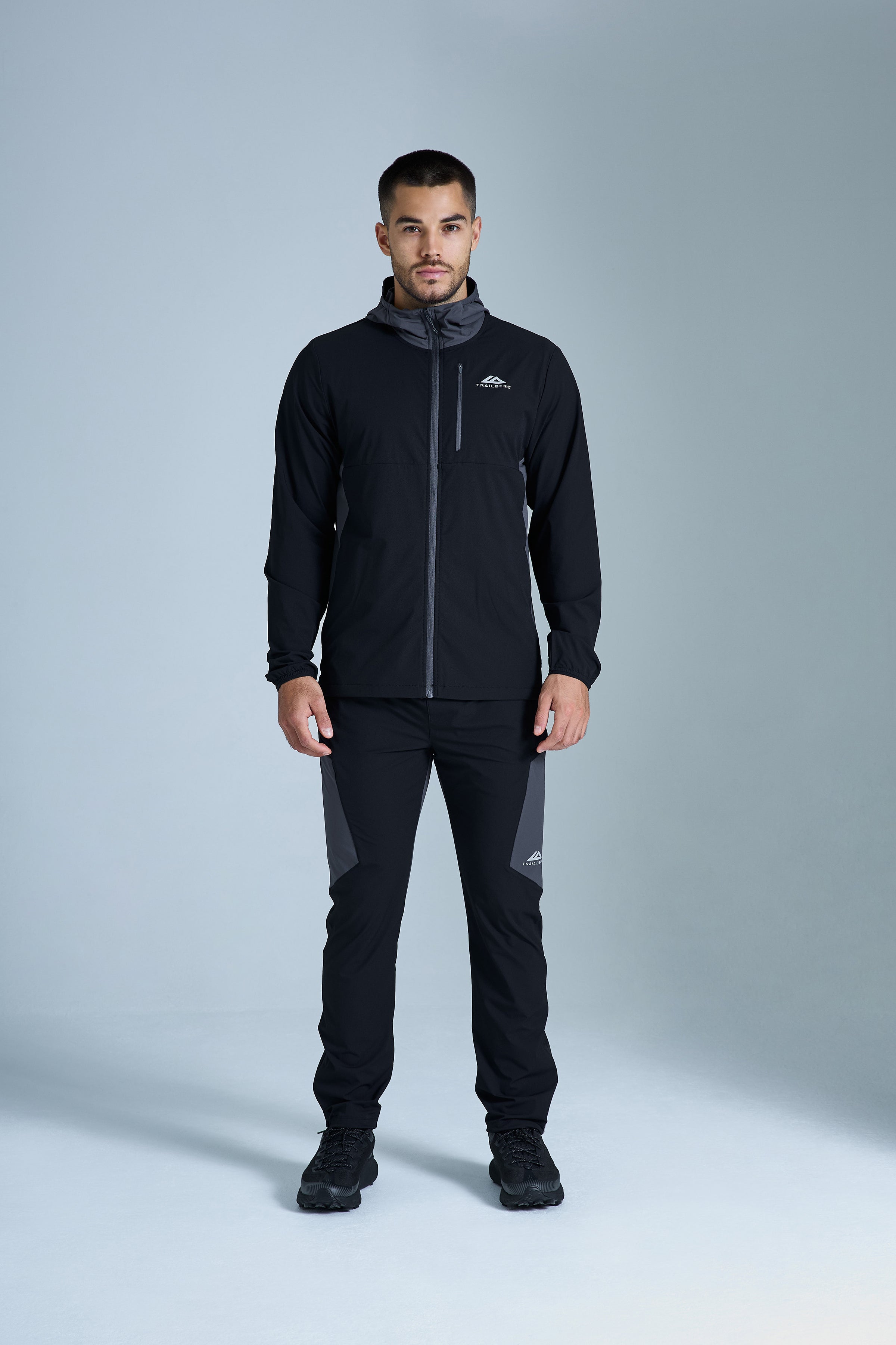 Odyssey 2.0 Tracksuit - Black/Volcano Grey
