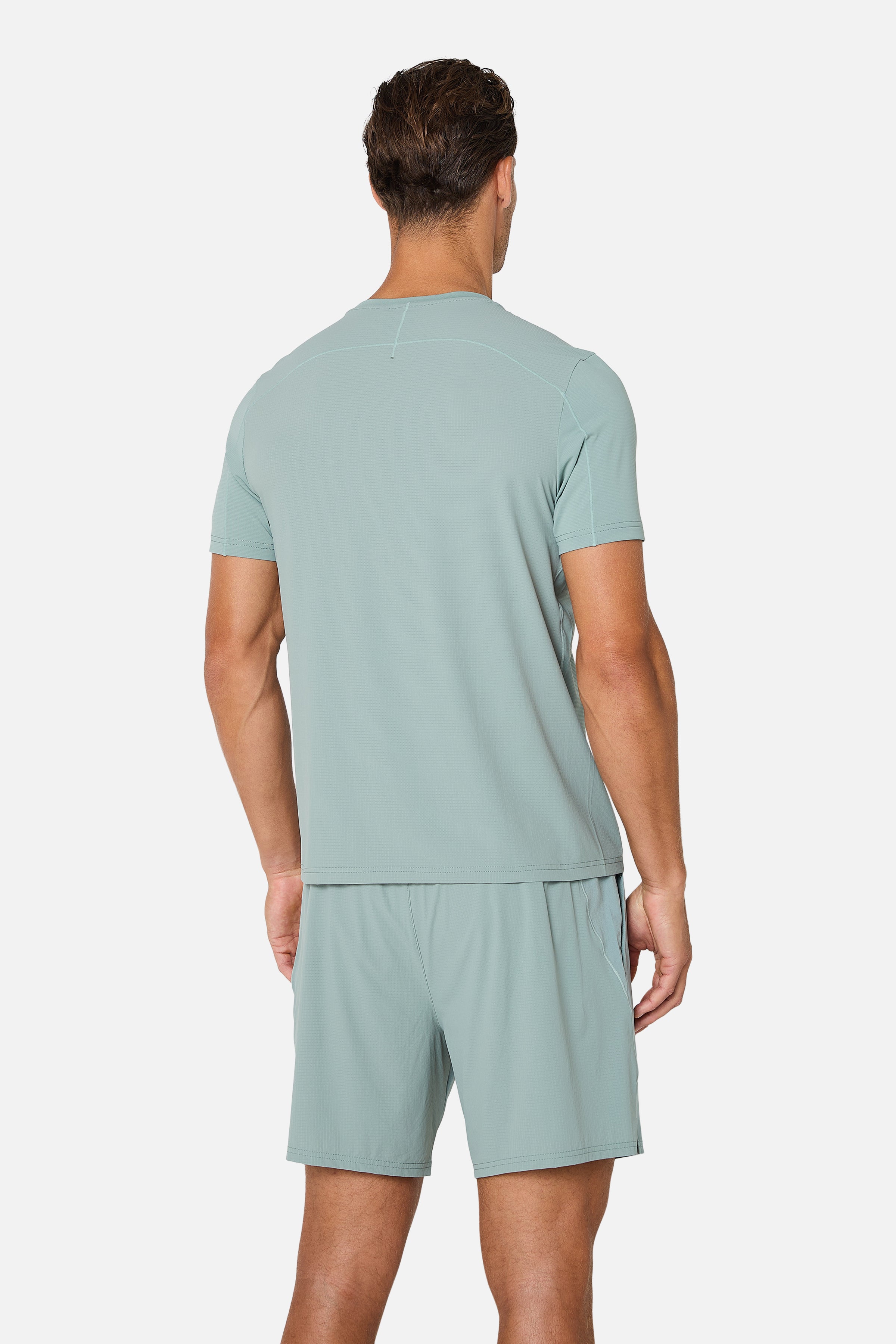 Momentum Tee - Willow Green/ Idyllic Green