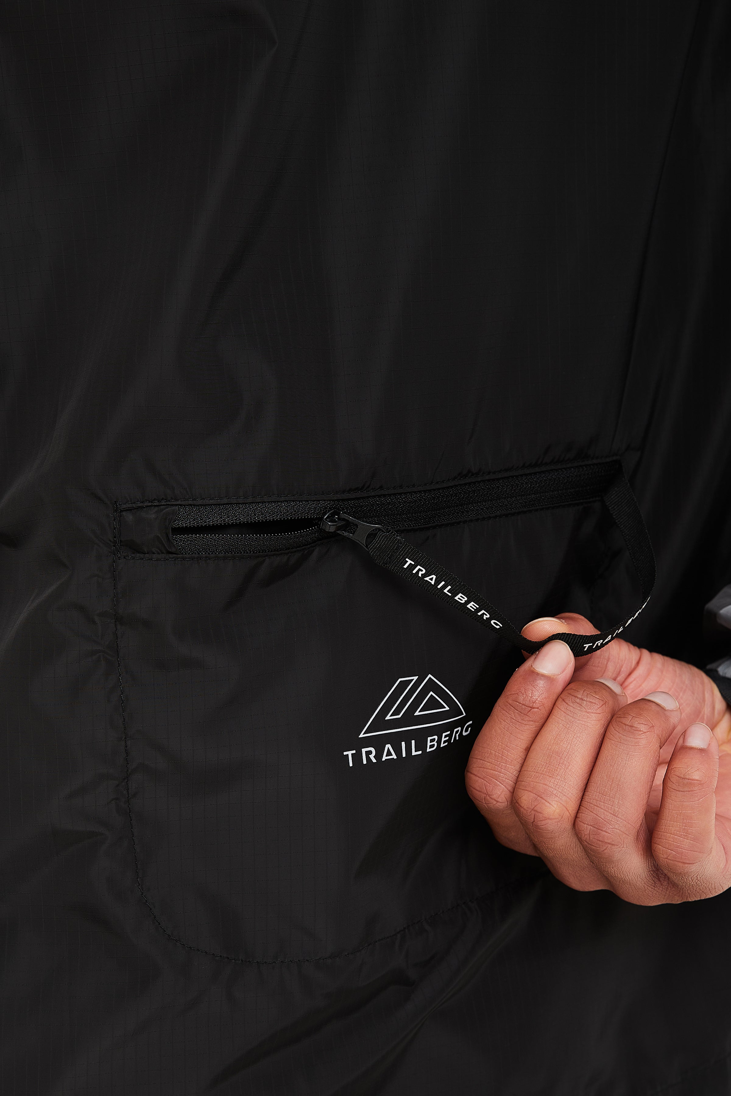 AW24 Triathlon Windset - Black/Grey
