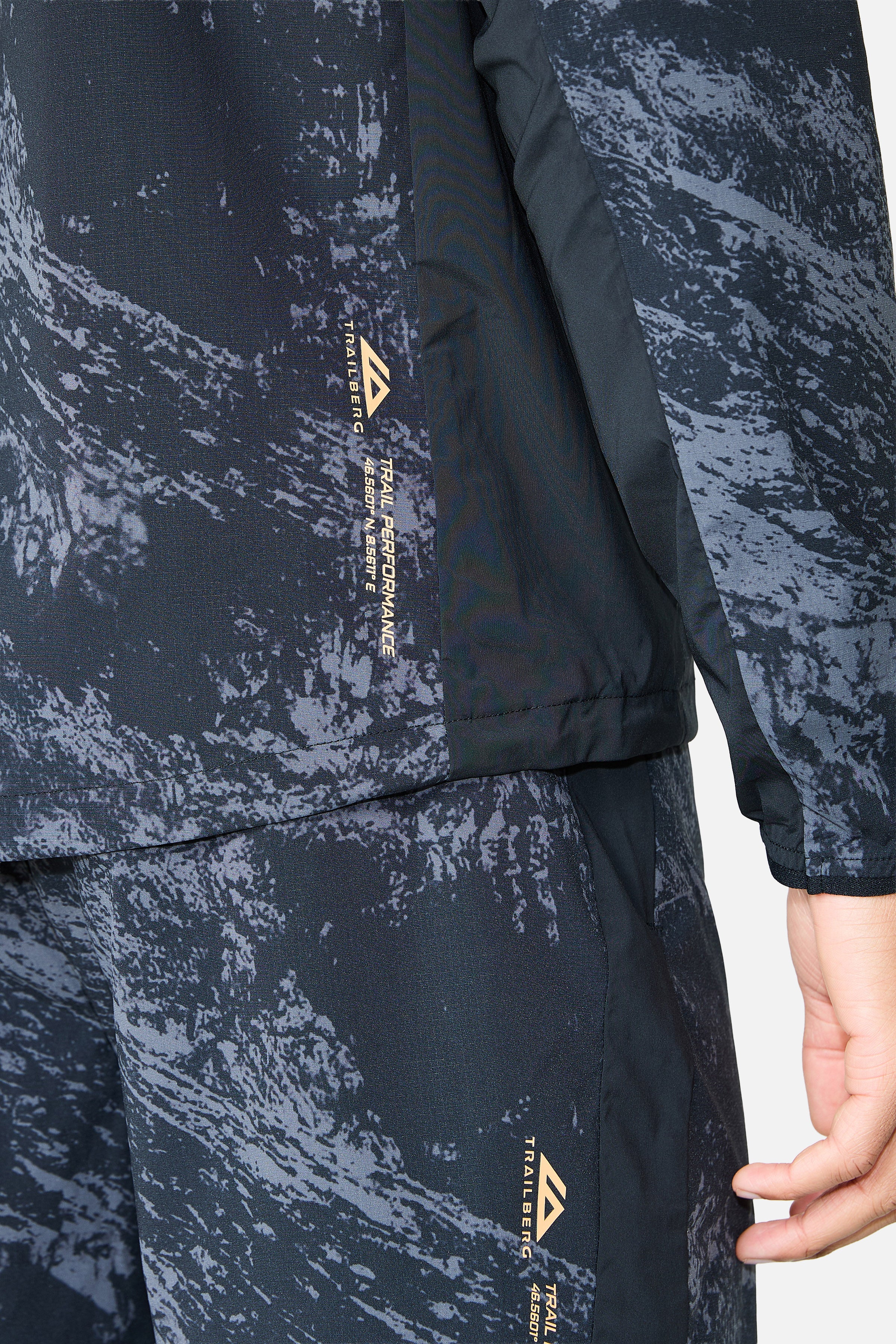 Fragment 2.0 Windset - Black