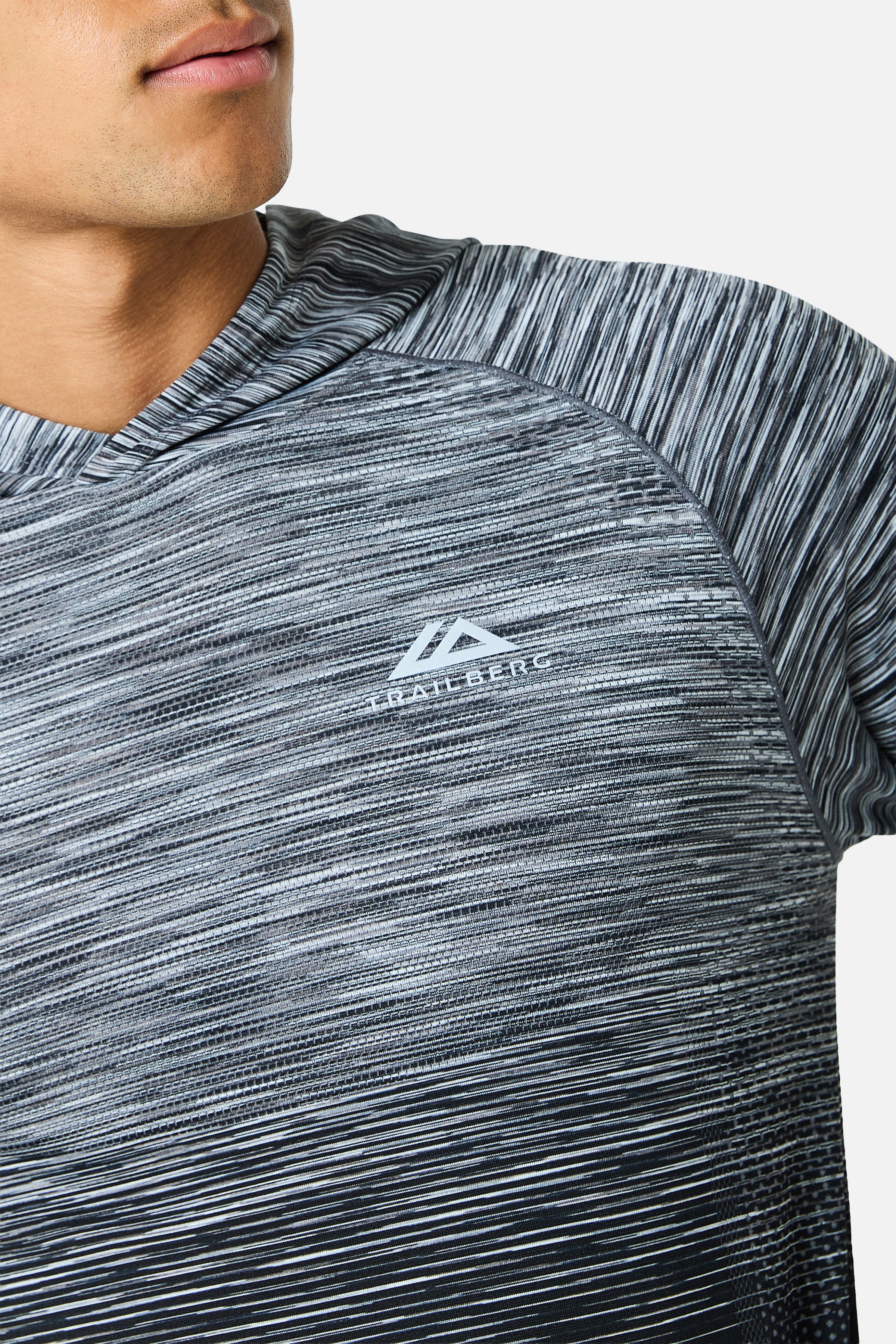 Arc Seamless Hood Twinset - Black/Moon Grey
