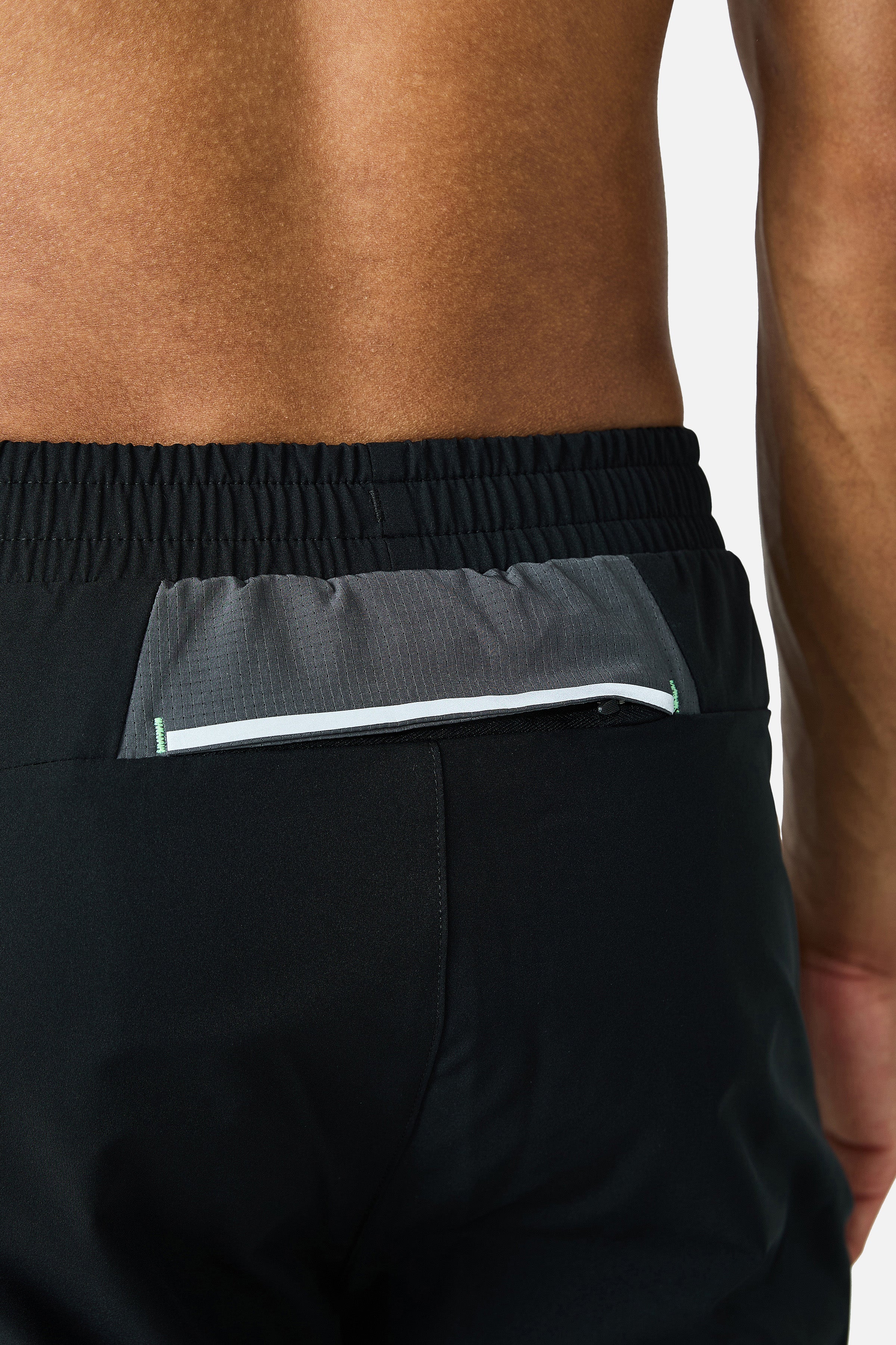 Pulsewave Tracksuit - Black