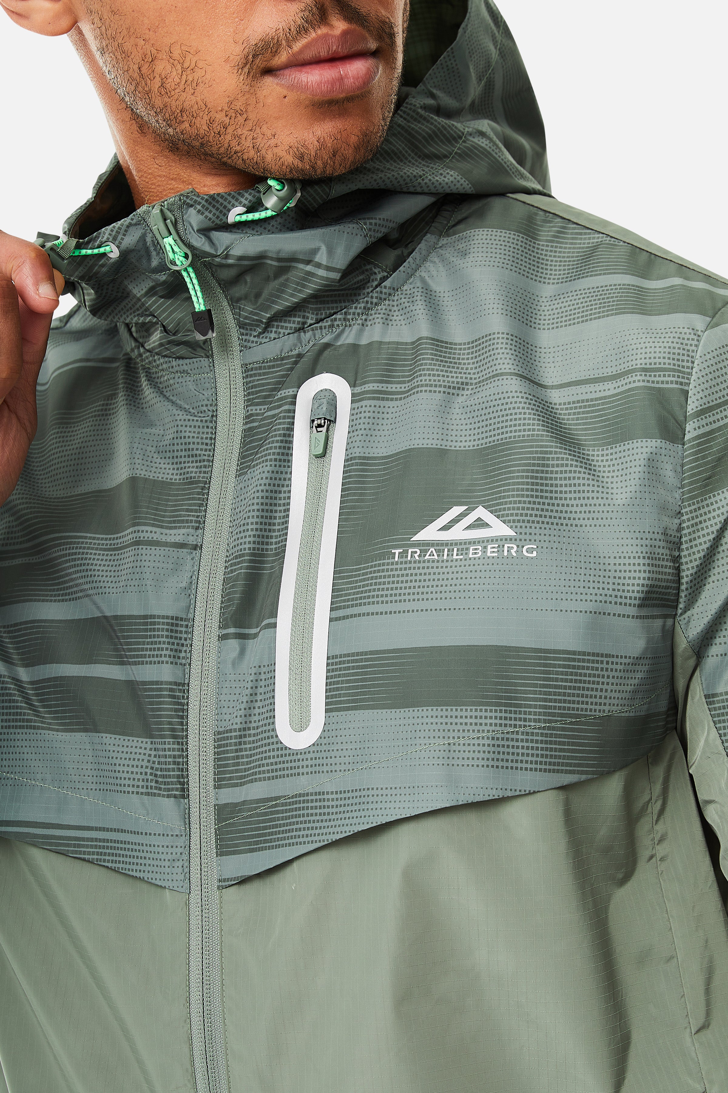 Dimension 2.0 Windbreaker - Pine Dust/Dark Fern