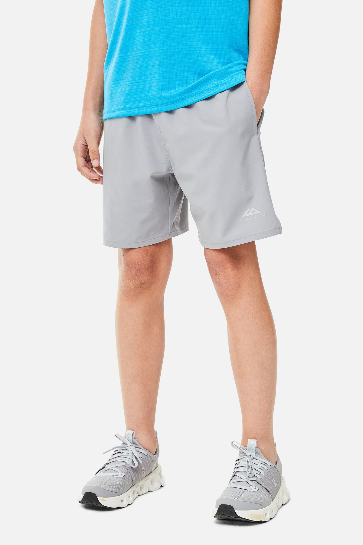 ESSENTIAL SHORT MONUMENT