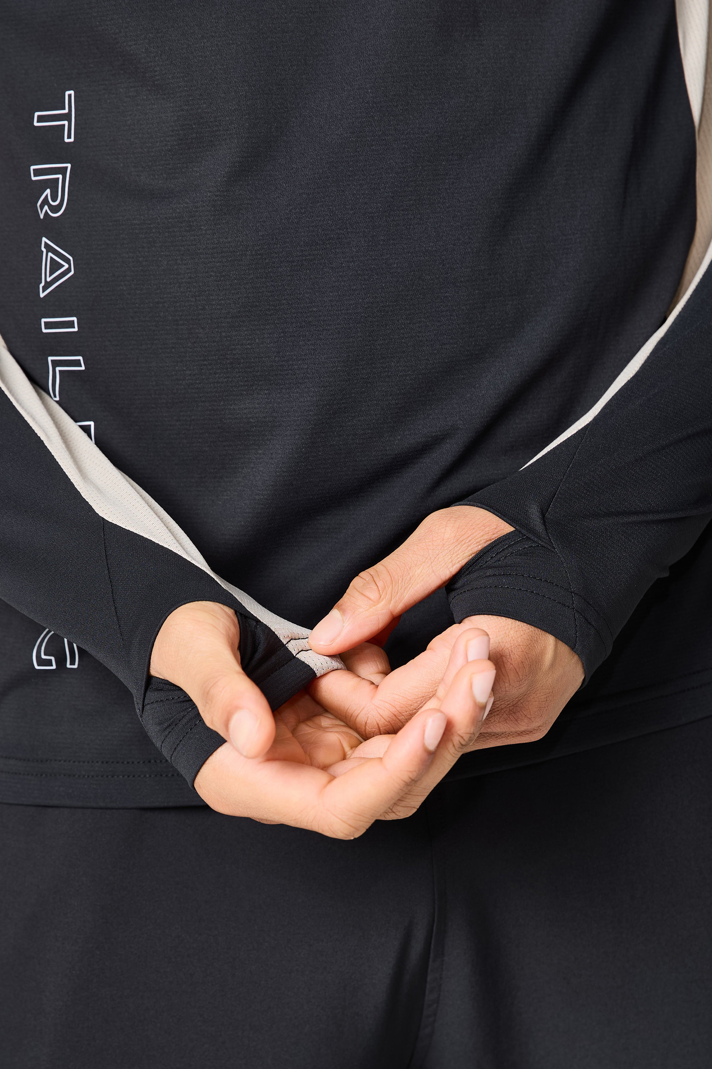 AW25 Triathlon 1/4 Zip - Black/Pale Taupe/Fossil Brown