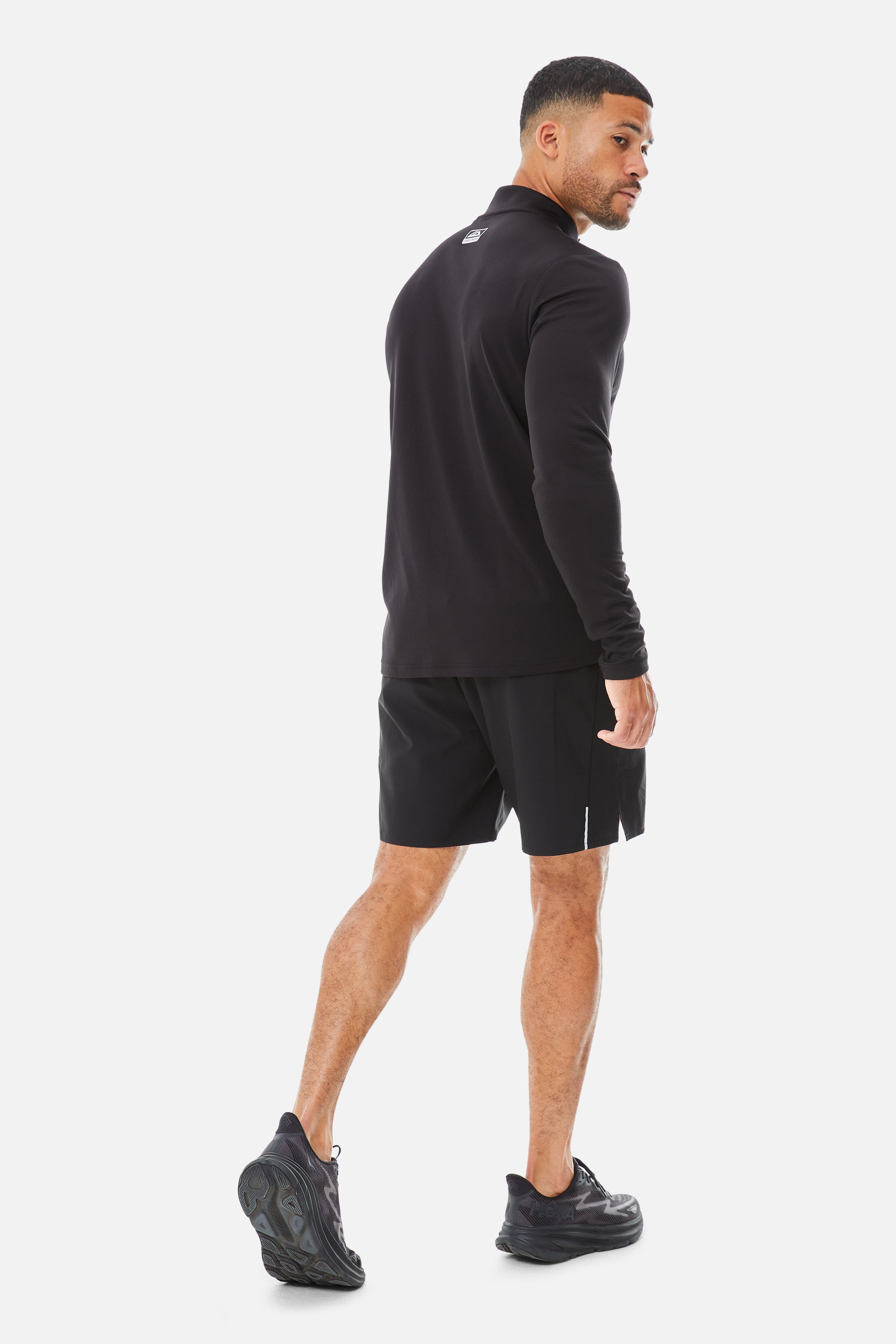 Focus Quarter Zip - Black