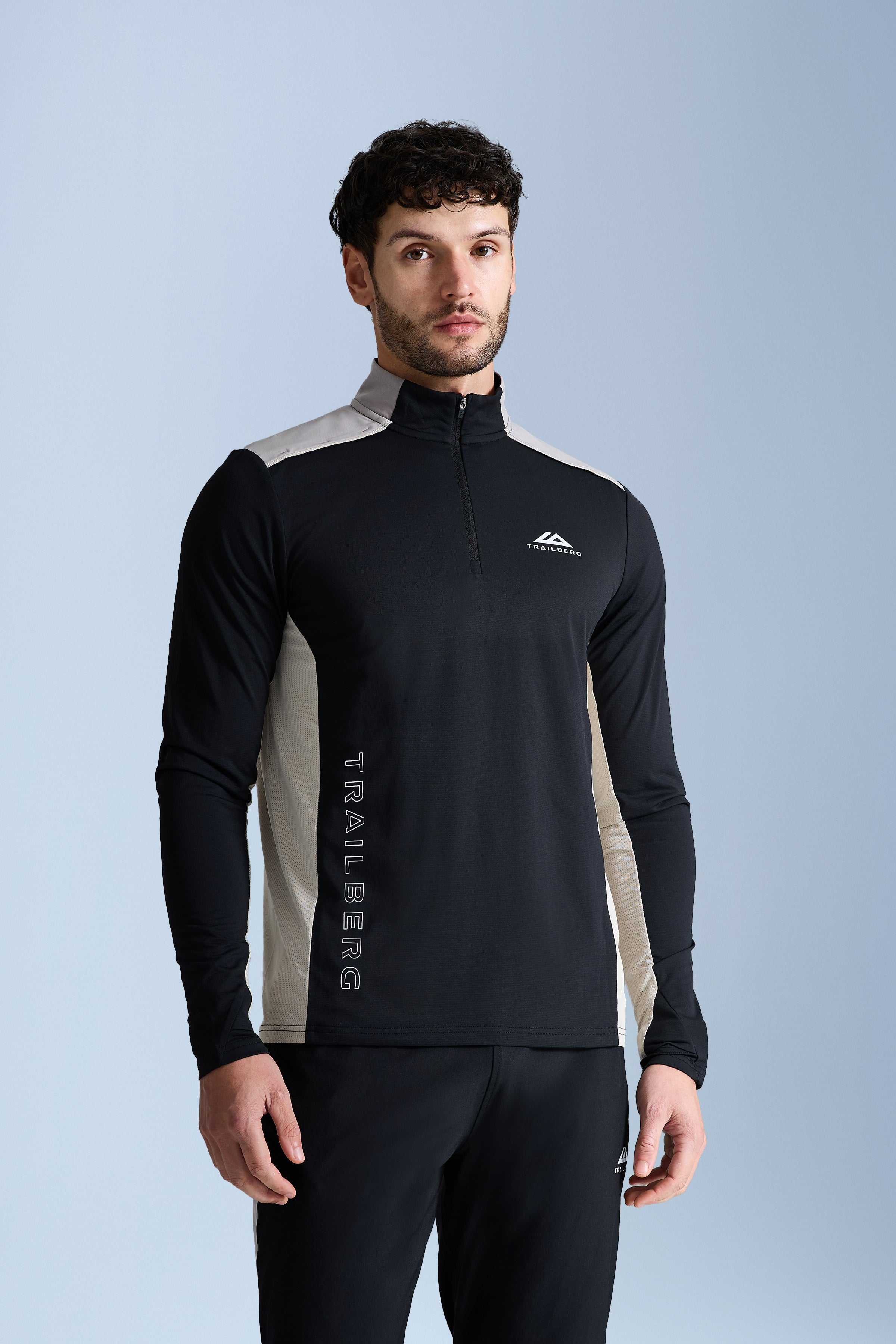 AW25 Triathlon Essentials Quarter Zip Set - Black/Pale Taupe