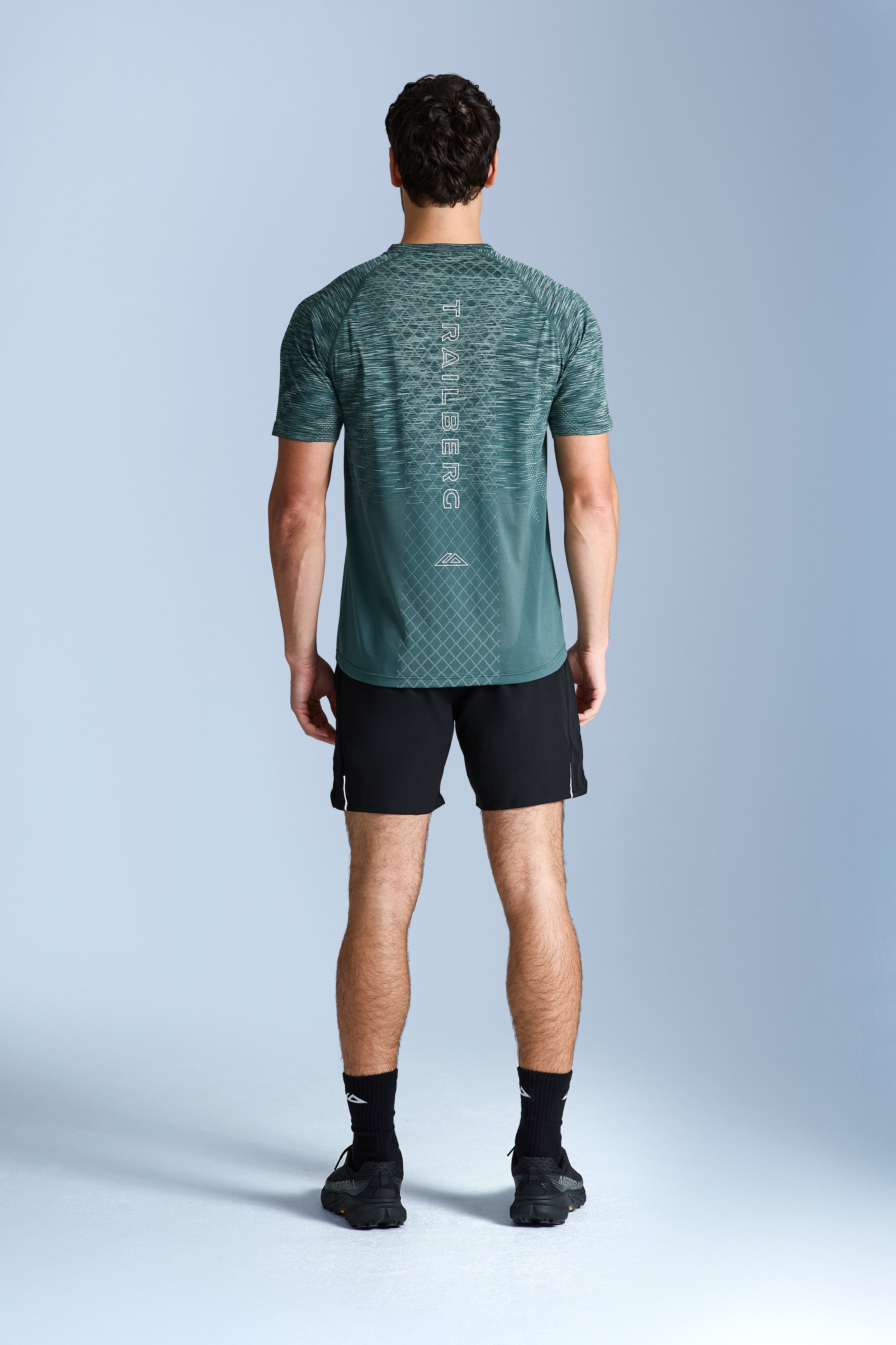 Stride Seamless Essentials 2.0 Twinset - Green