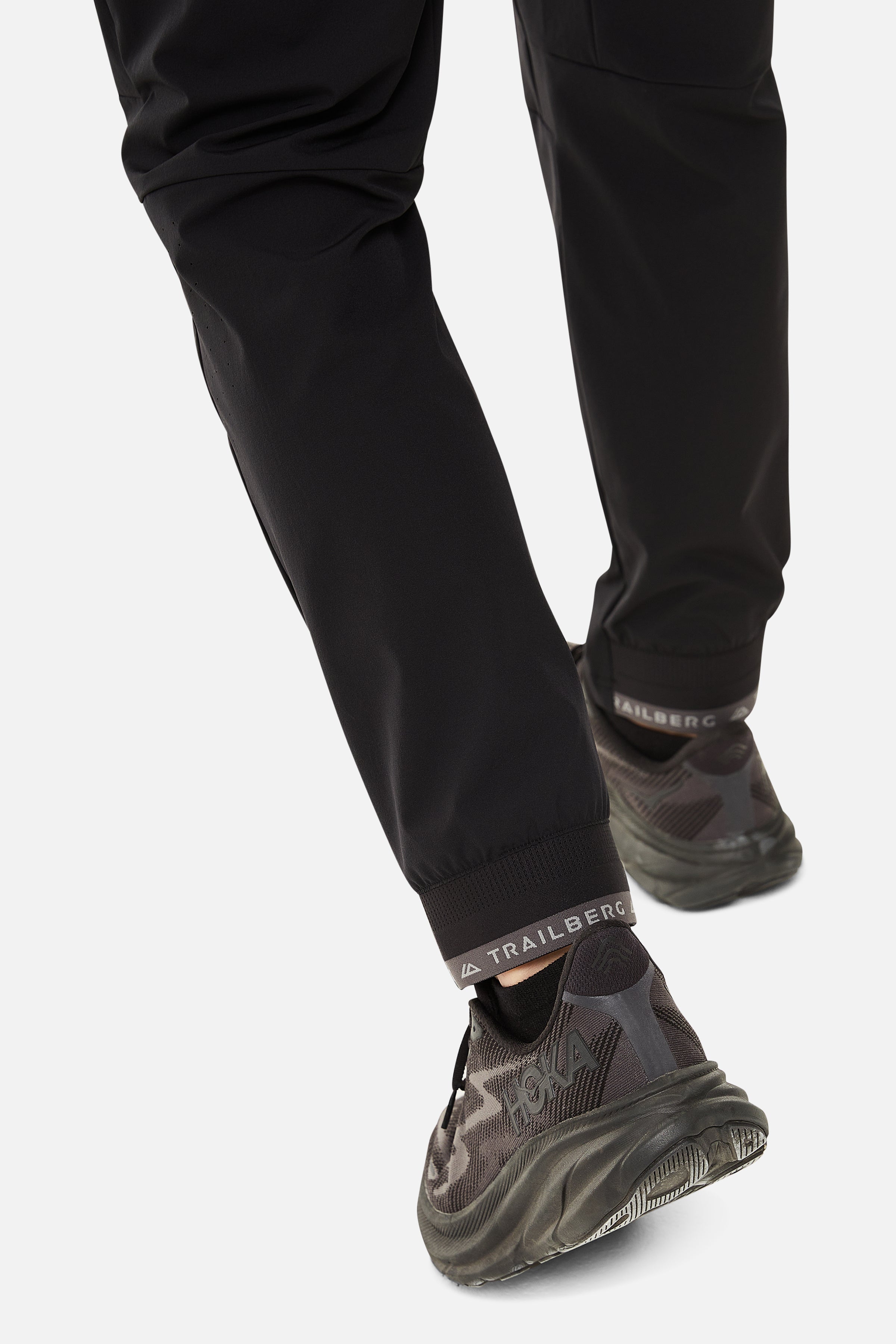 Frontier 2.0 Tracksuit - Black