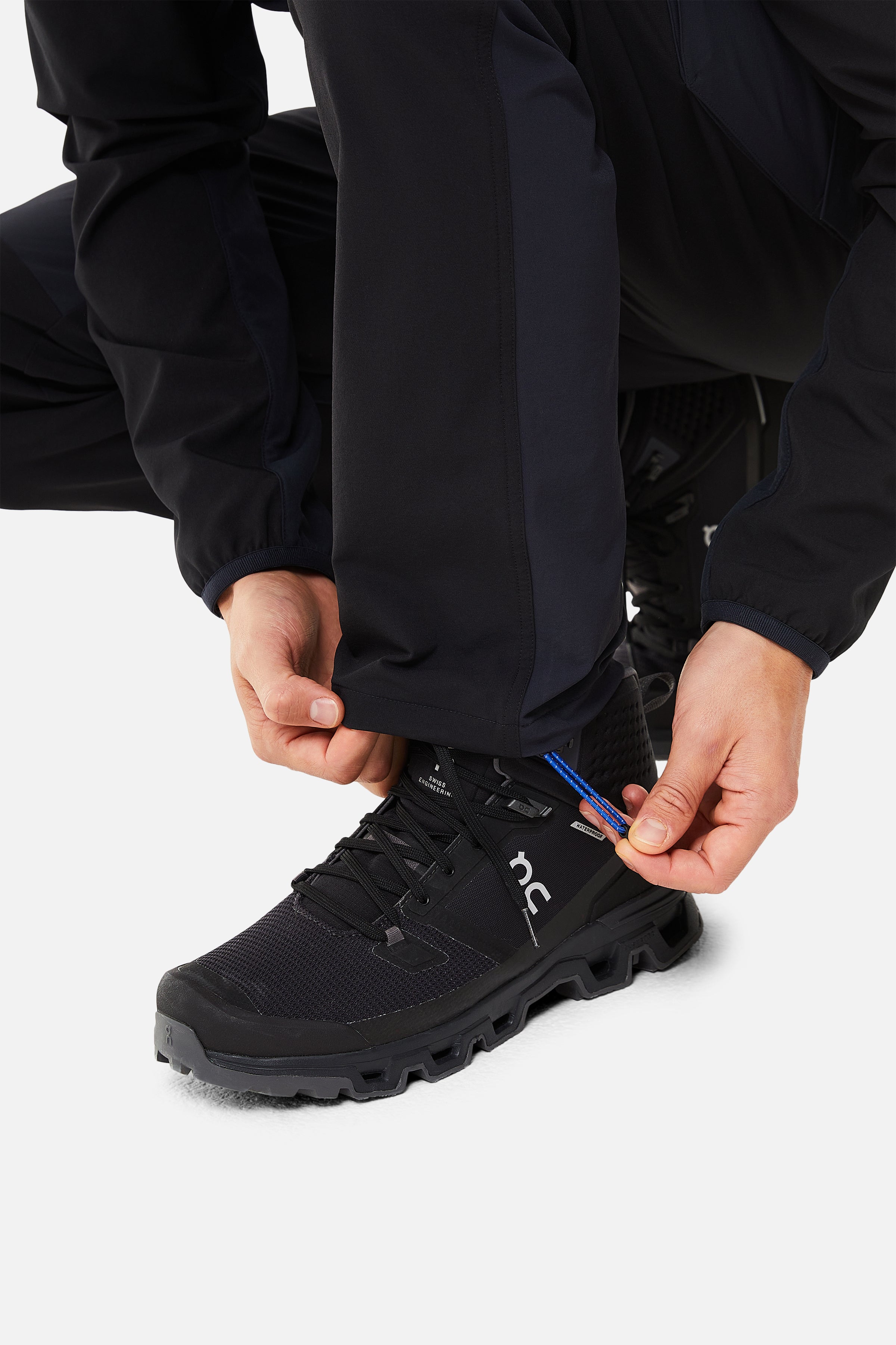 Jura Tracksuit - Dark Blue