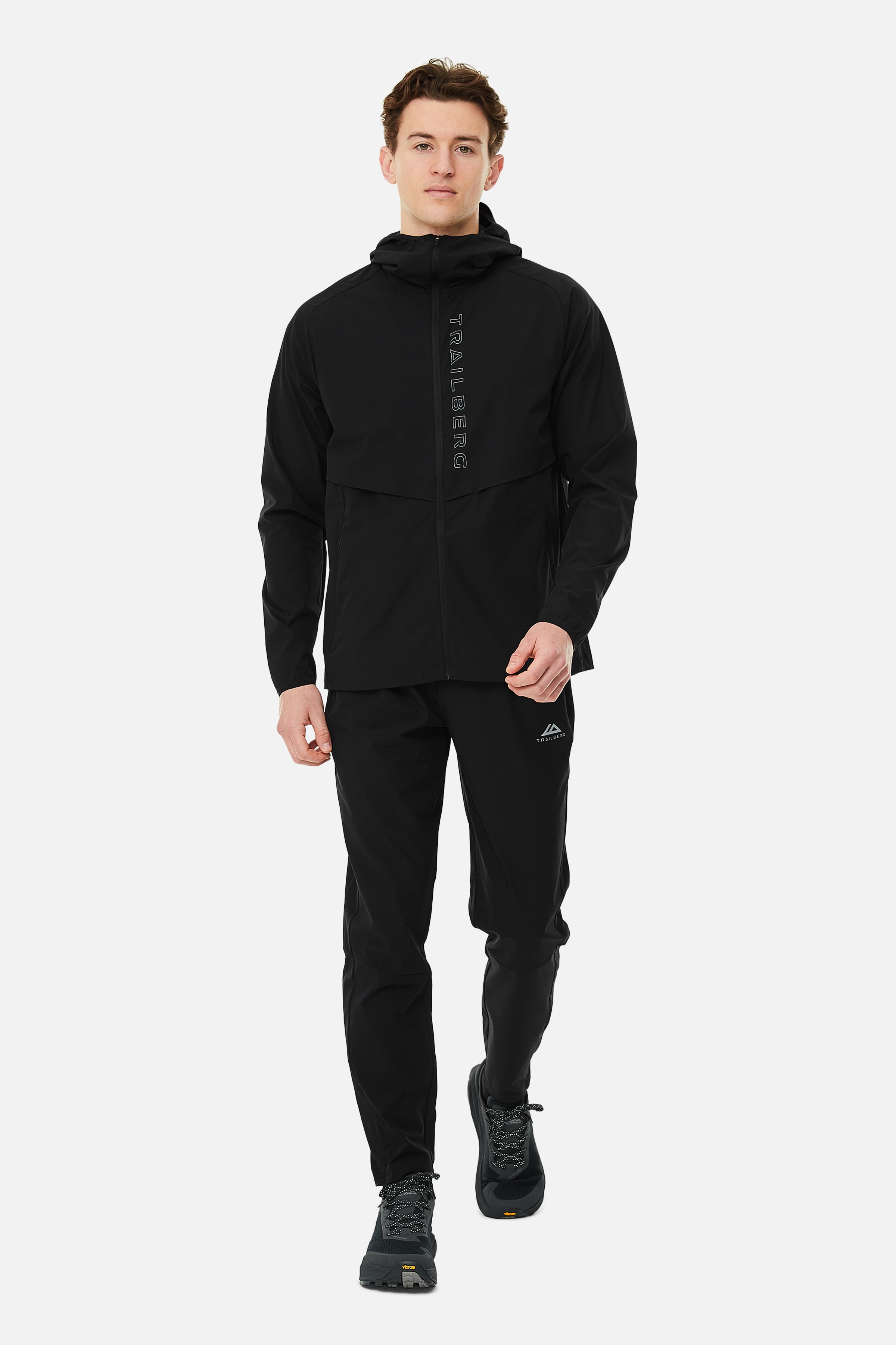 Elevate Hood - Black