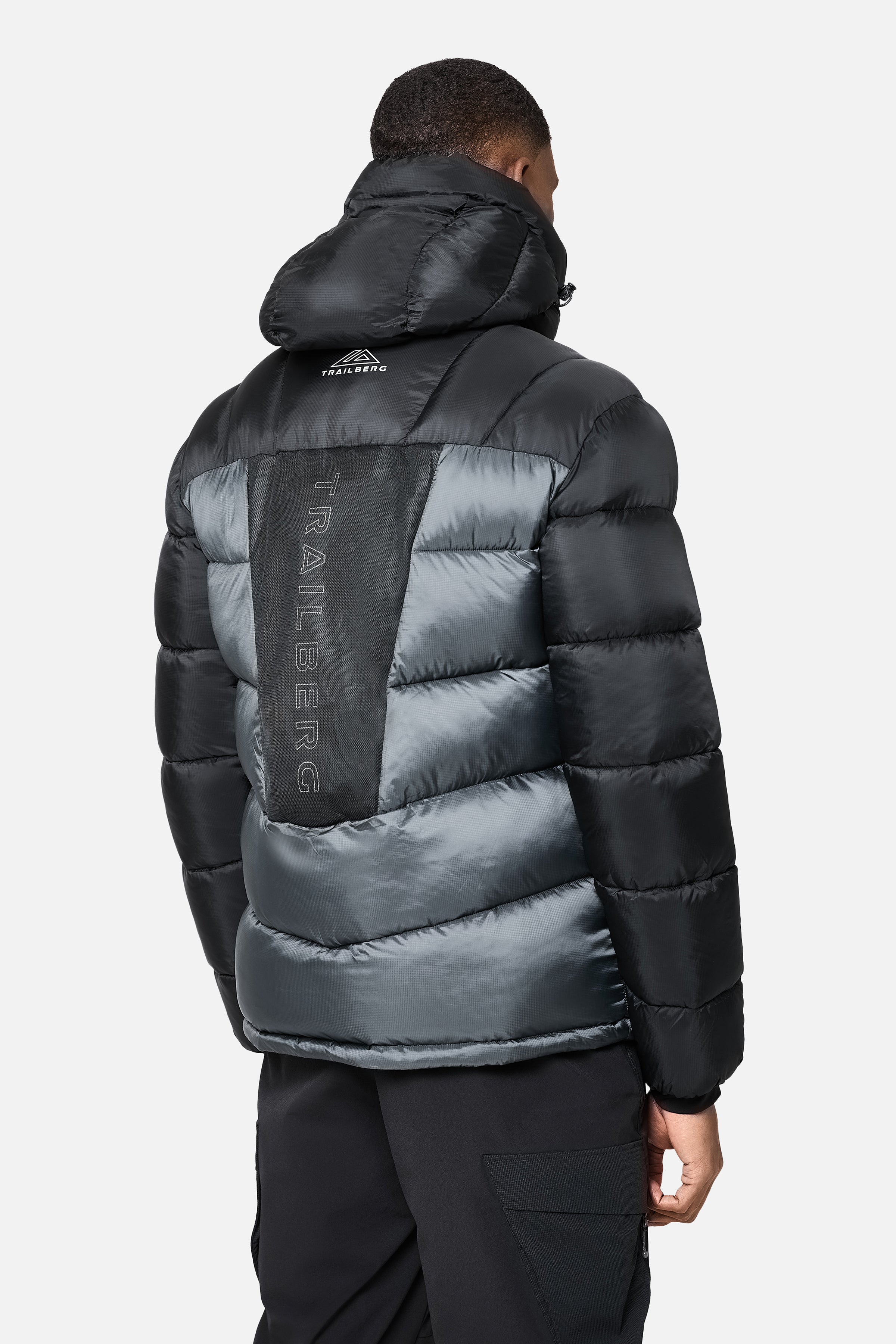 Alpina Insulated Jacket - Black/Volcano Grey