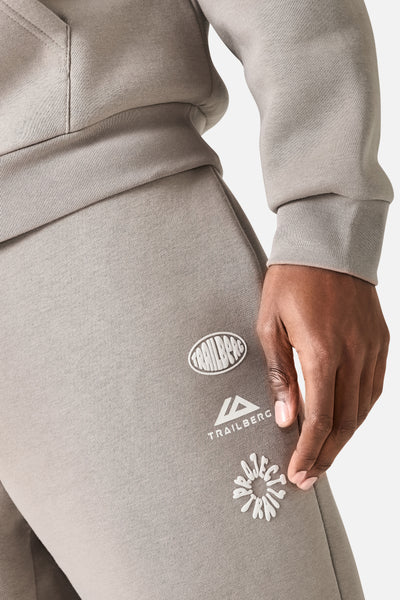 Vector Straight Leg Jogger - Mocha