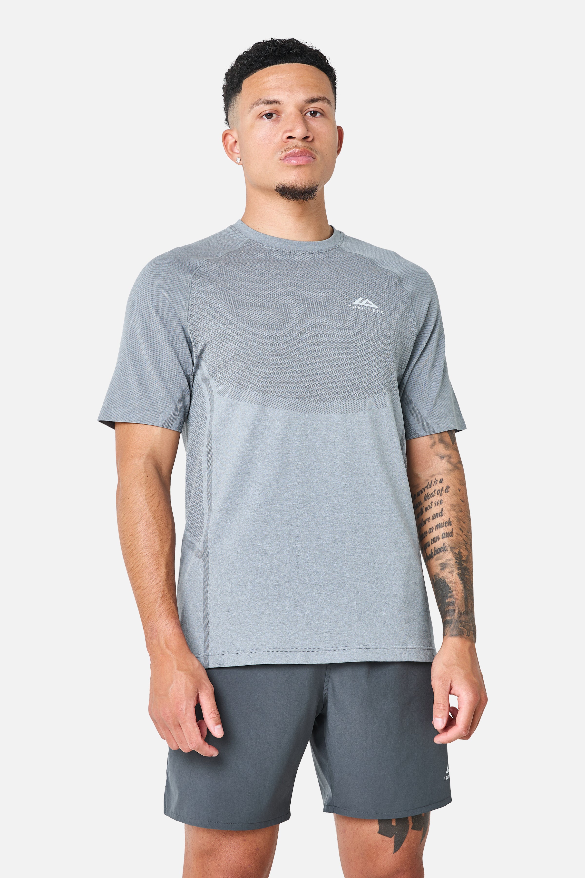 Fusion Seamless Essentials Twinset - Graphite Grey