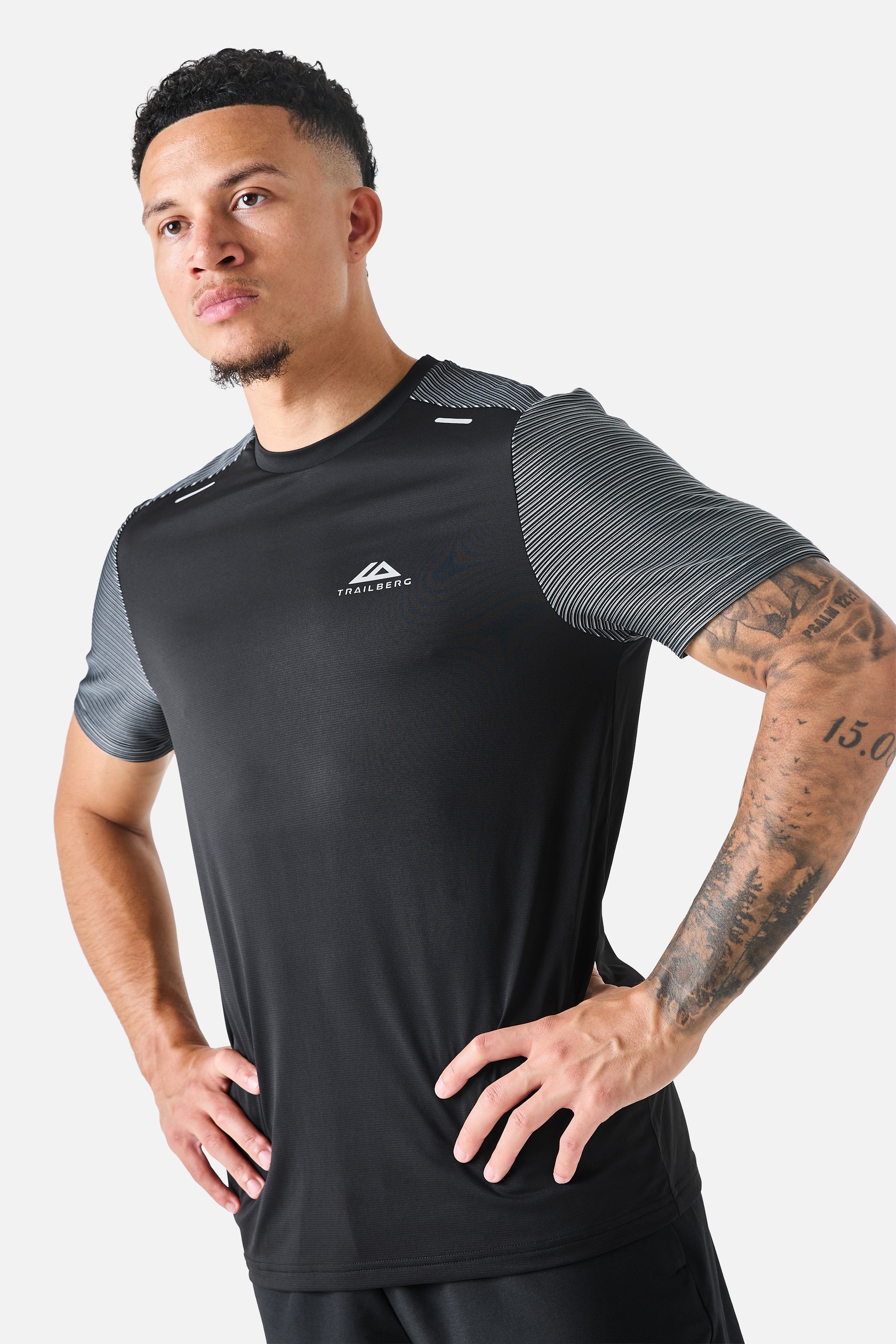 Equator Twinset - Black
