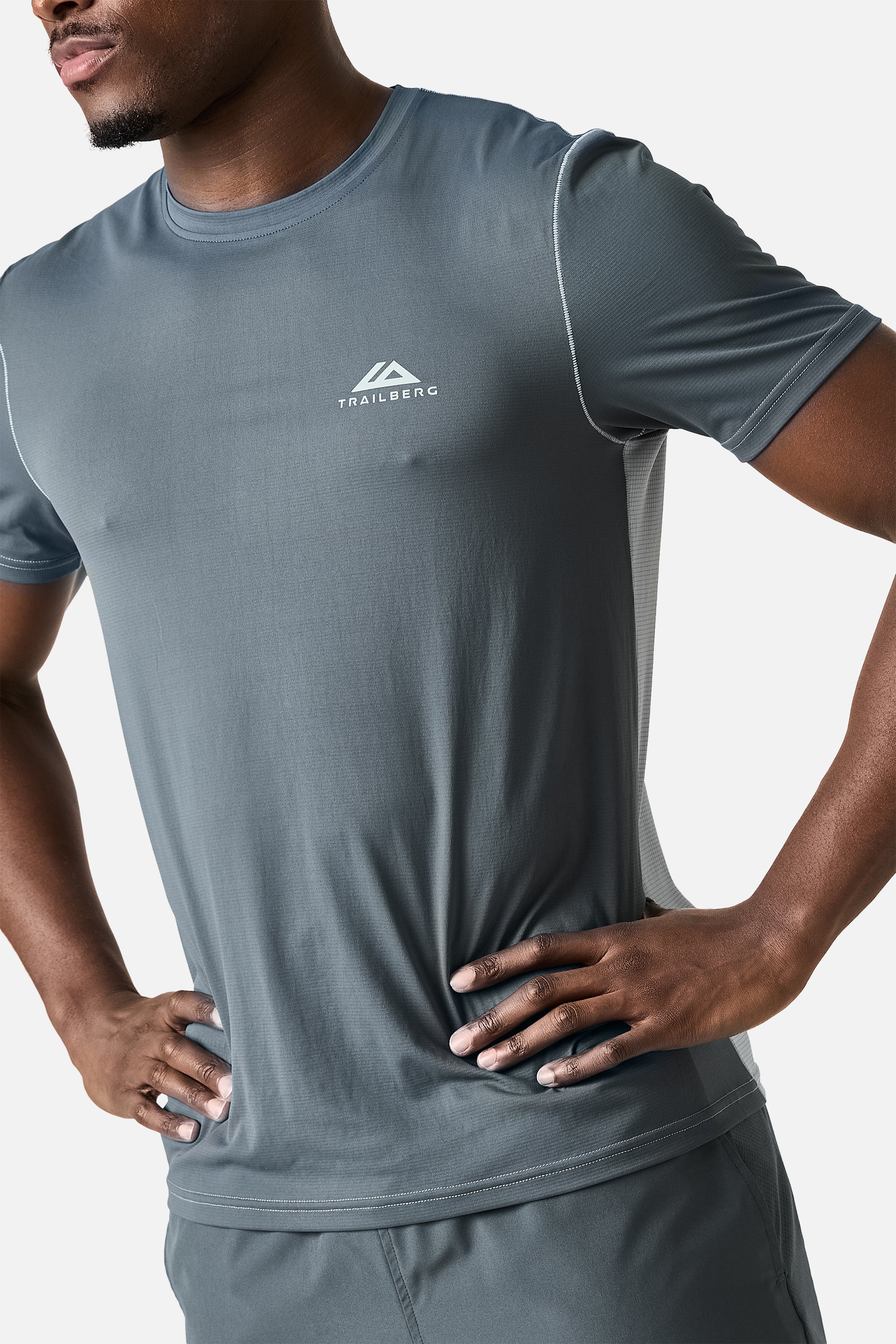 Nucleus Outdoor Essentials 2.0 Twinset - Graphite Grey