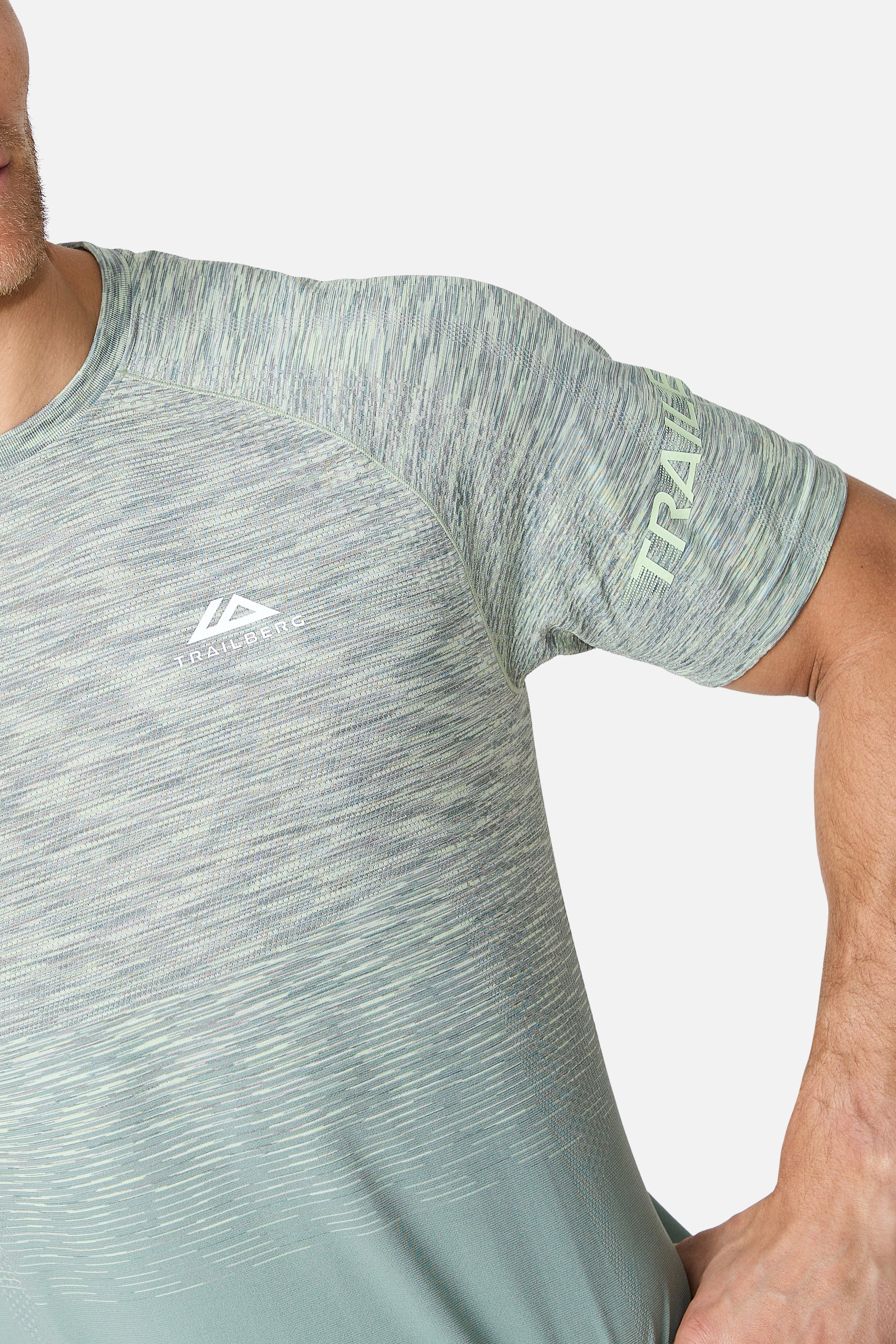 Arc Seamless Essentials 2.0 Twinset - Willow Green