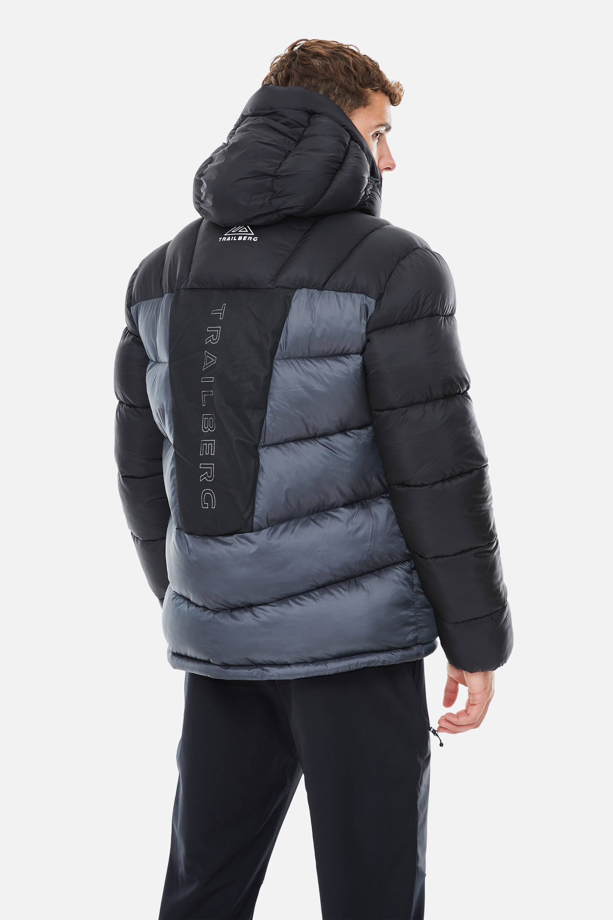 Alpina Insulated Jacket - Black/Volcano Grey