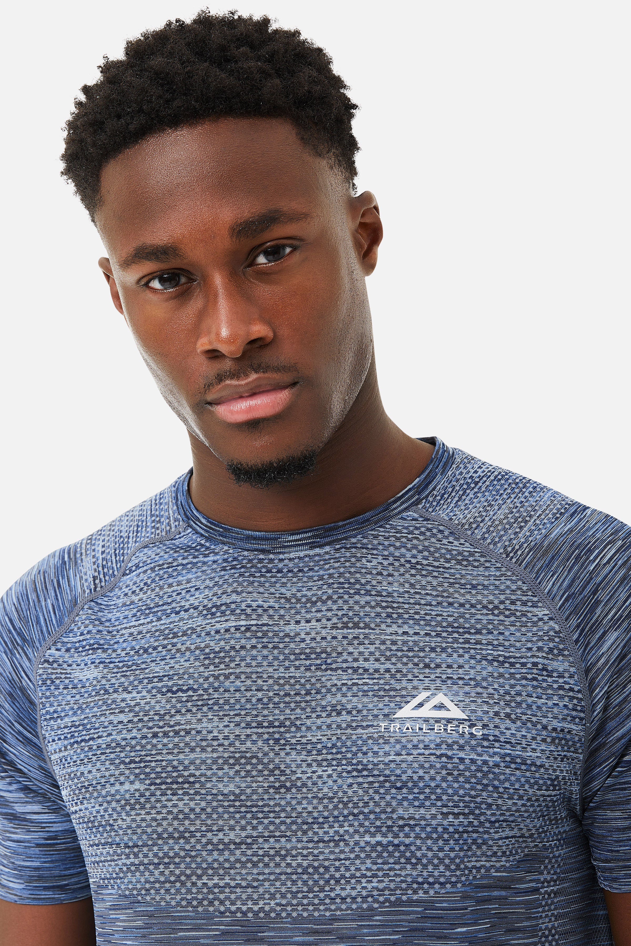 Summit Seamless Essentials 2.0 Set - Ombre Blue