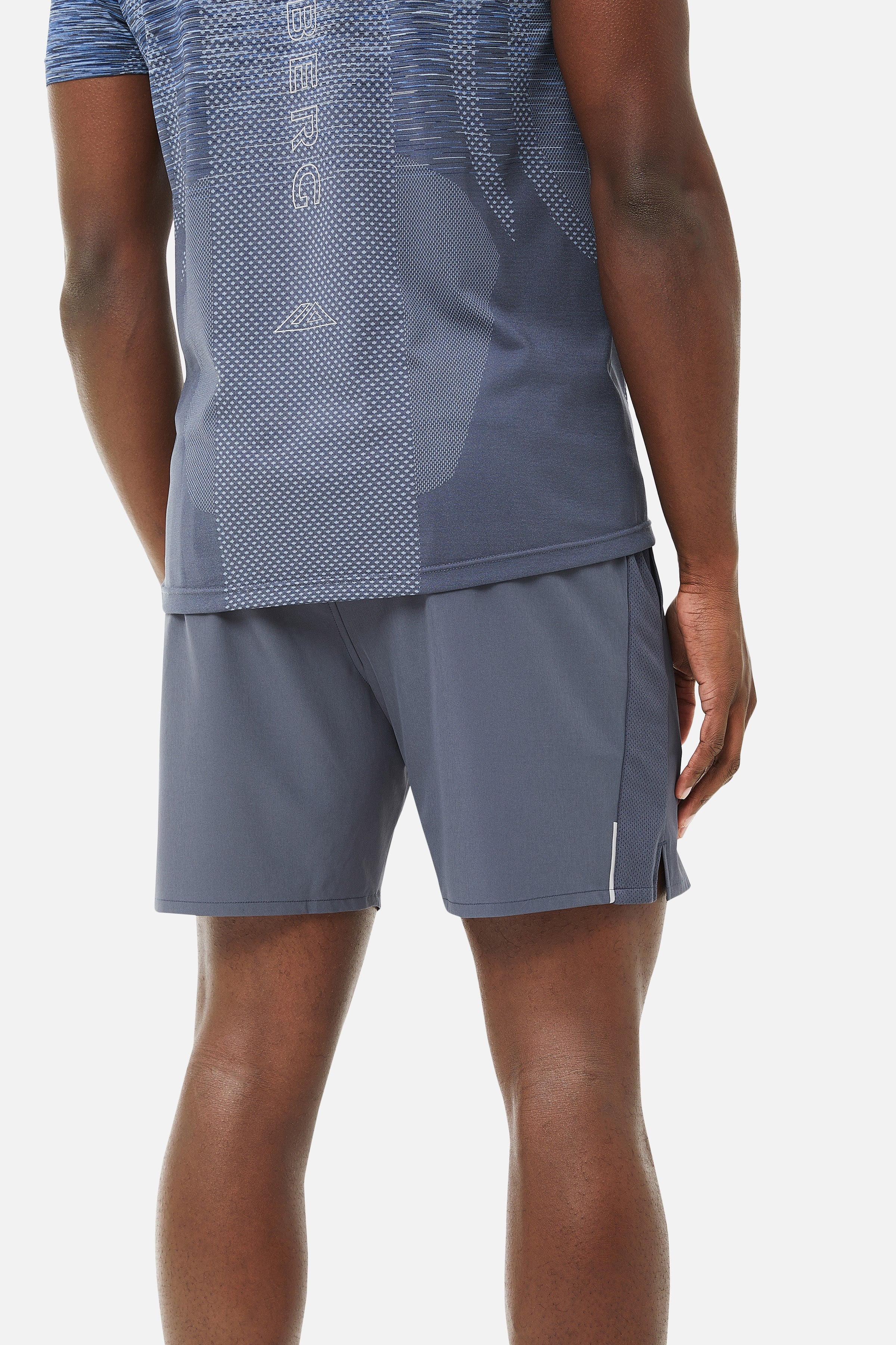 Summit Seamless Essentials 2.0 Set - Ombre Blue