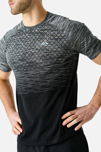 Stride Seamless Tee  - Moon Grey/Urban Smoke/Black/White