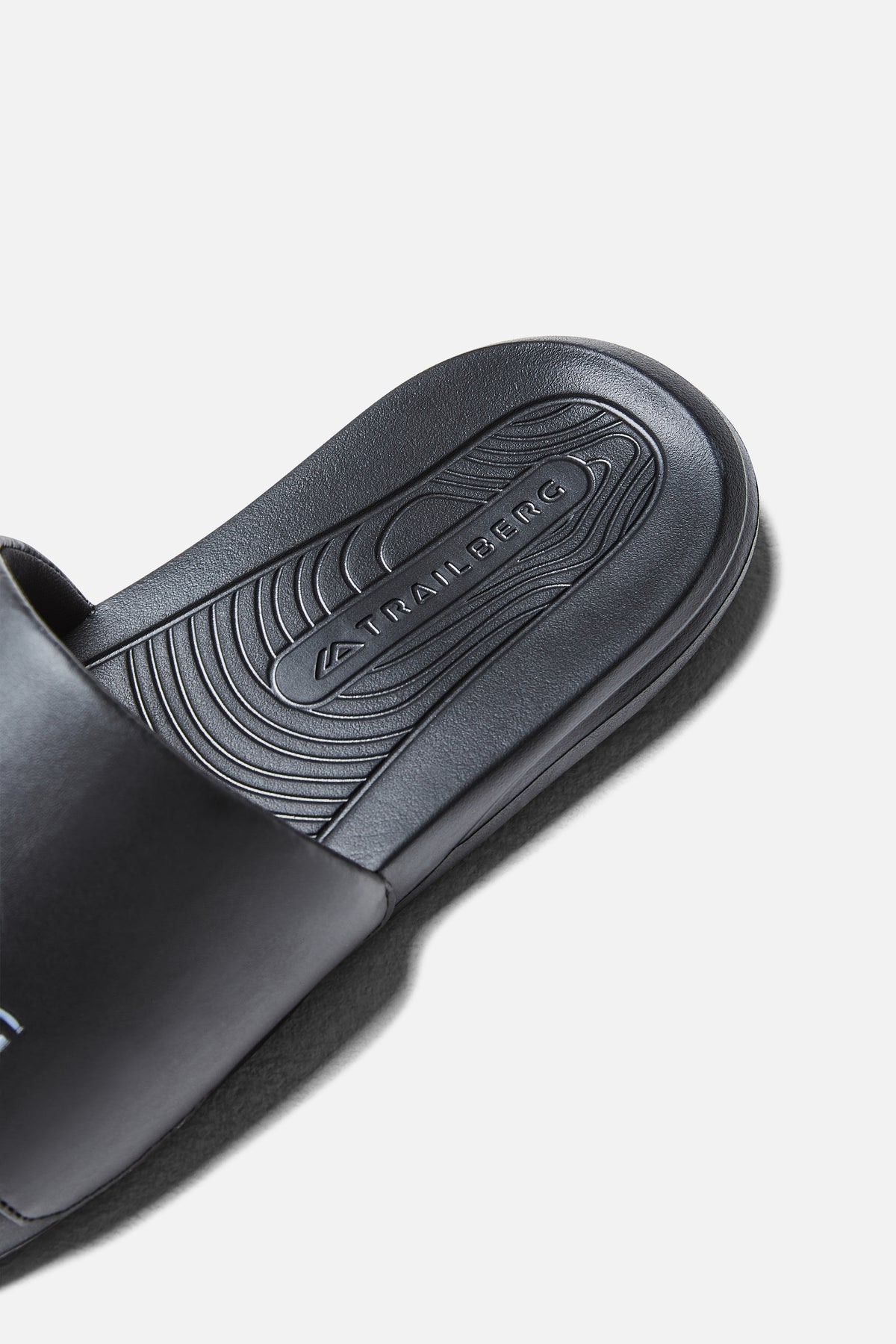 Core Sliders - Black/Moon Grey