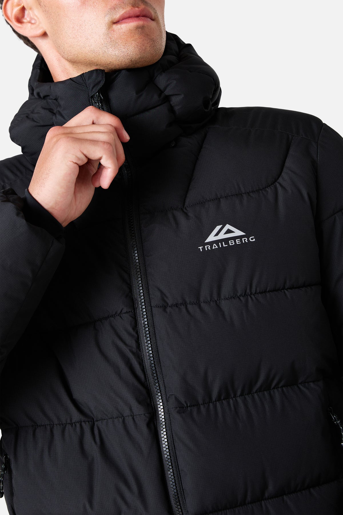 Evercrest Insulated Jacket - Black