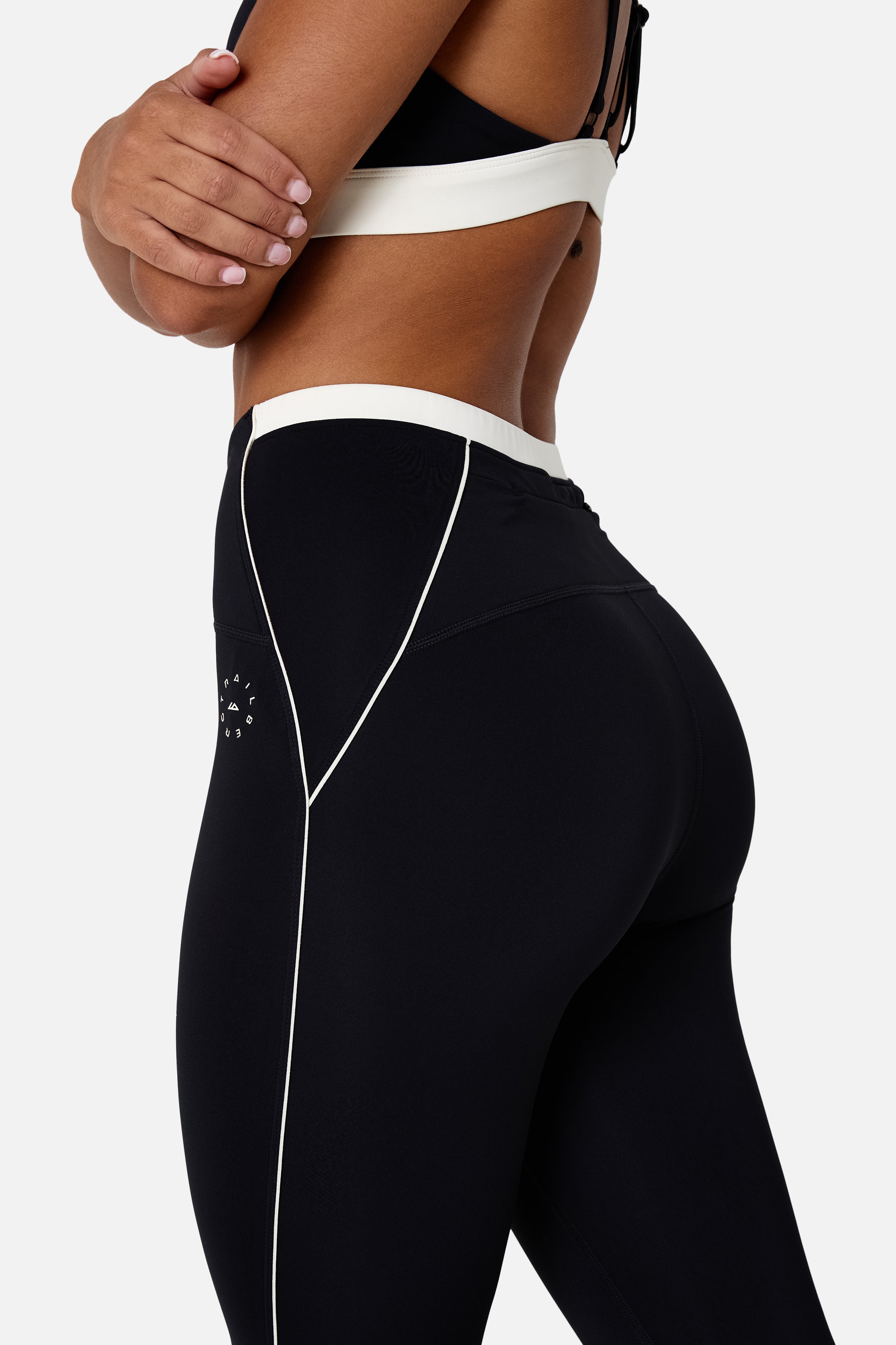 Womens Ignite Legging - Black/Candlelight White