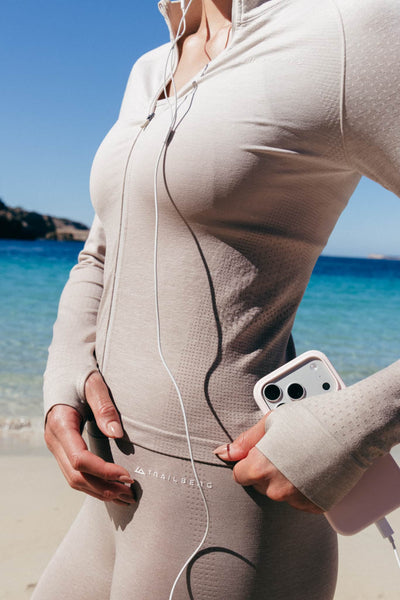 Womens Evocurve Seamless Track Jacket - Pebble Stone / Pale Taupe / Frosted Ridge