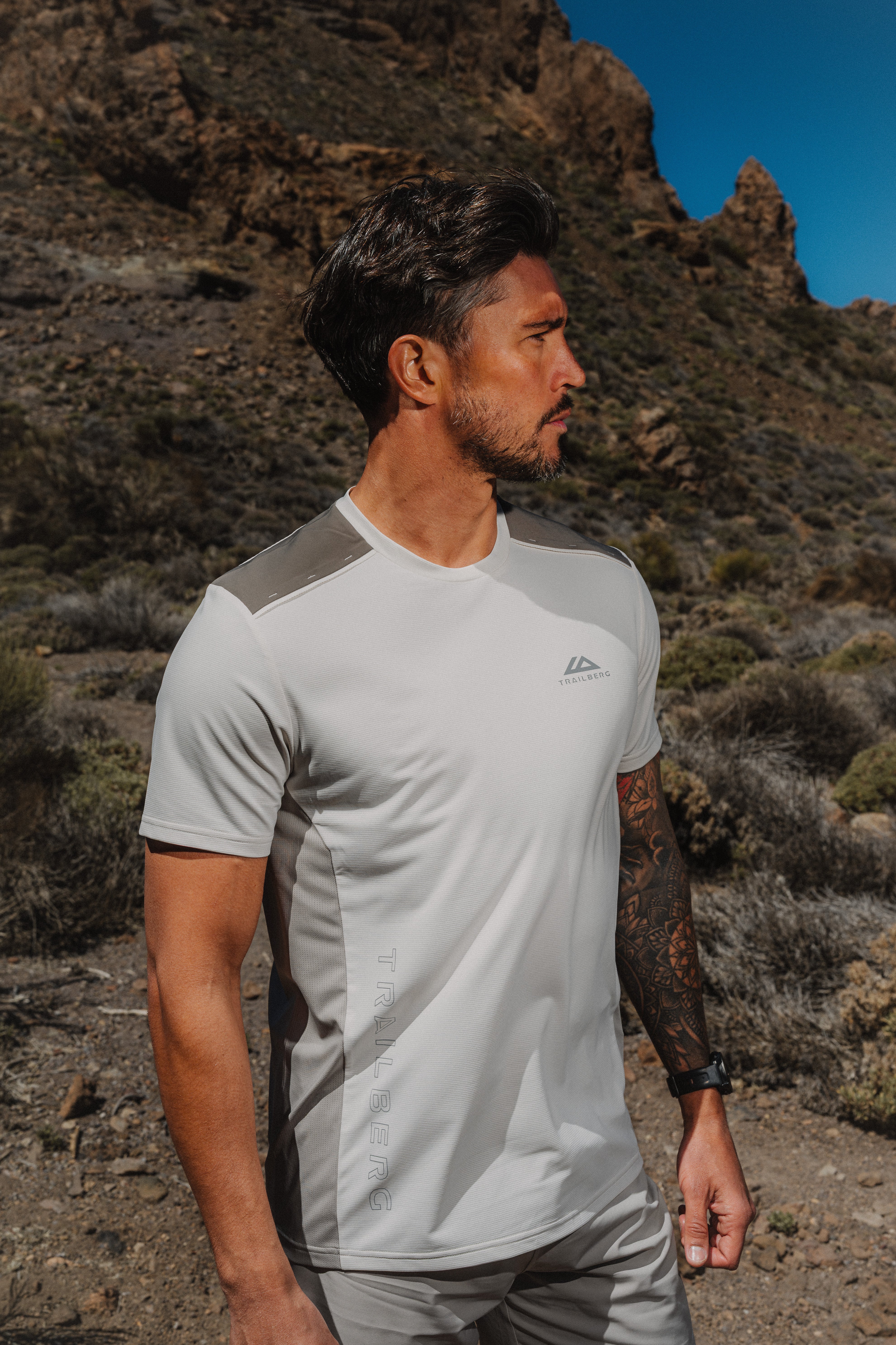 SS26 Triathlon Tee - Frosted Ridge/Pebble Stone/Mocha